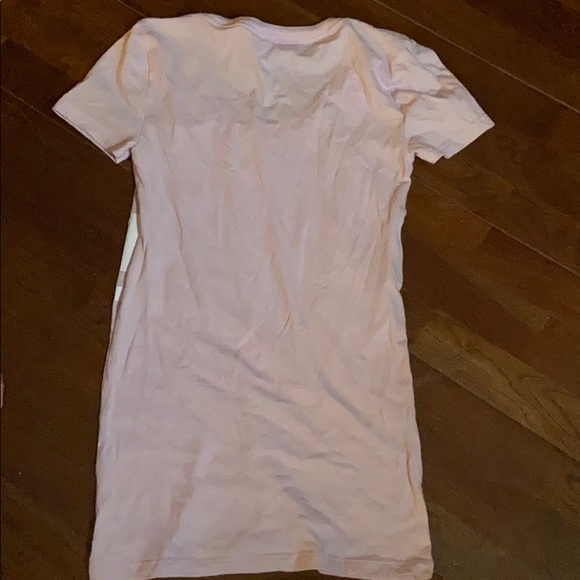 Victoria Secret PINK lavender tee xs - Picture 4 of 4